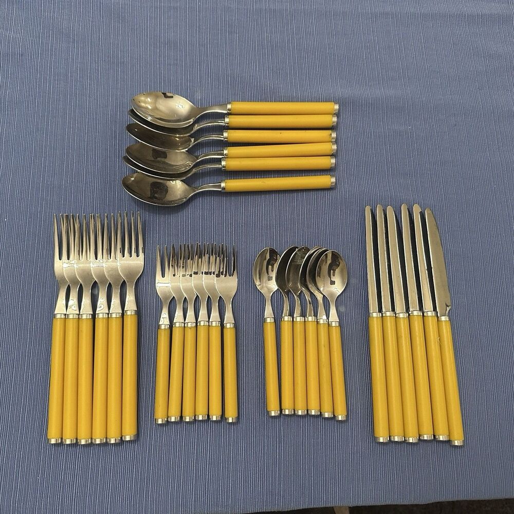 Villeroy & Boch Stainless 18/10 Flatware 30 Piece Yellow Fork Knife Spoon